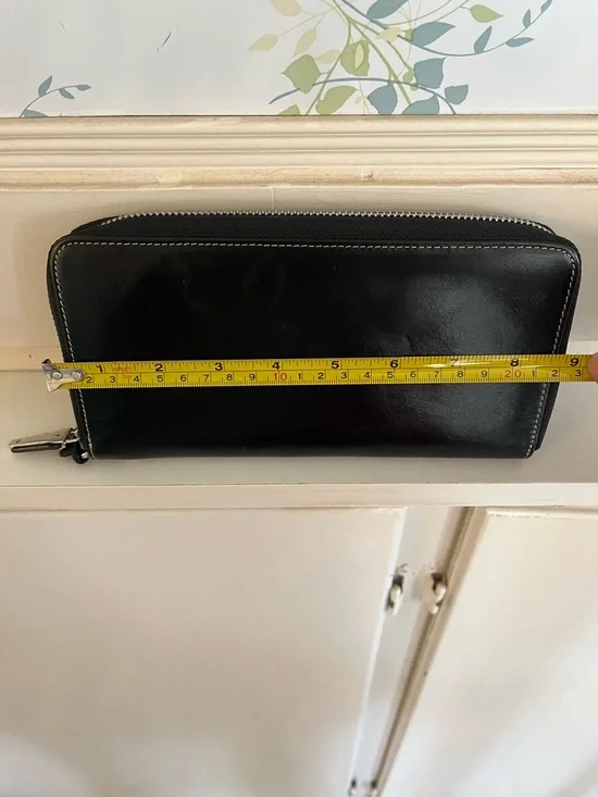 Black Leather Zip Wristlet Wallet - Picture 9 of 10